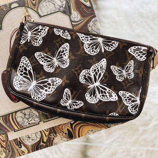 Ensuring the Authenticity of Every New Vintage Bag