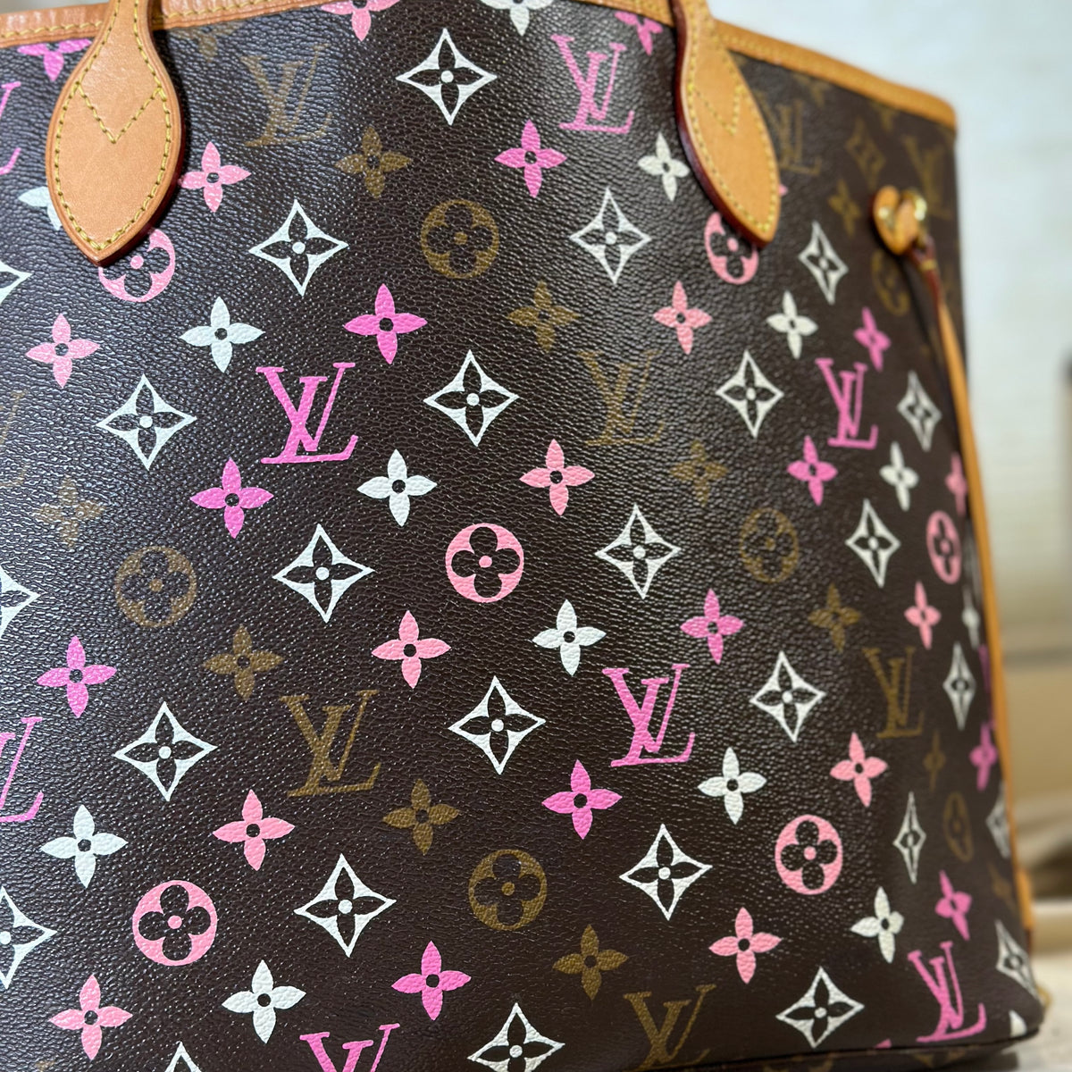 Louis Vuitton Hand-Painted - 3 Way Gradient